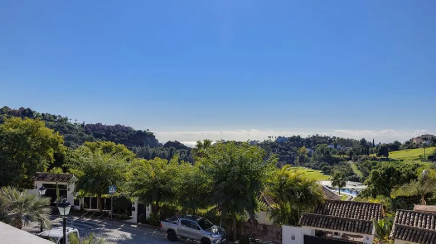 3 bedrooms townhouse for sale , Benahavis, Spain No. 31044 № 8