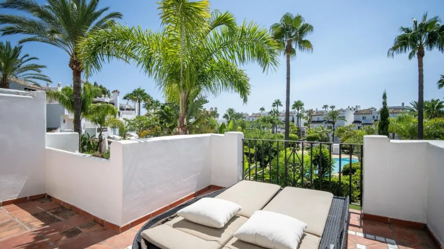 3 bedrooms townhouse for sale , Estepona, Spain No. 30496 № 18