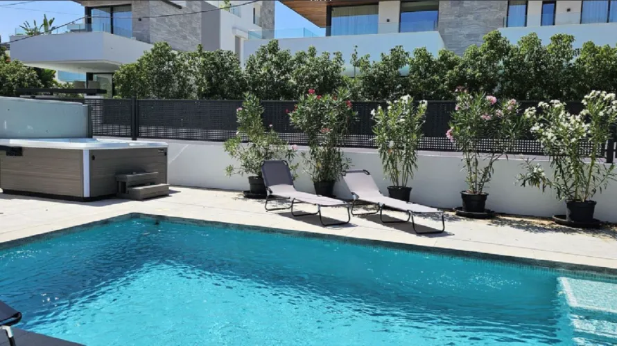 6 bedrooms villa for sale , Cortes (San Pedro De Alcantara), Spain No. 31124 № 8