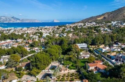 4 bedrooms villa for sale , Albir, Spain No. 31160