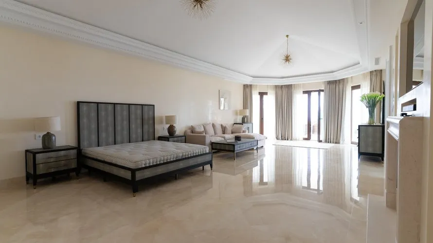 8 bedrooms house for sale , Marbella, Spain No. 31062 № 25