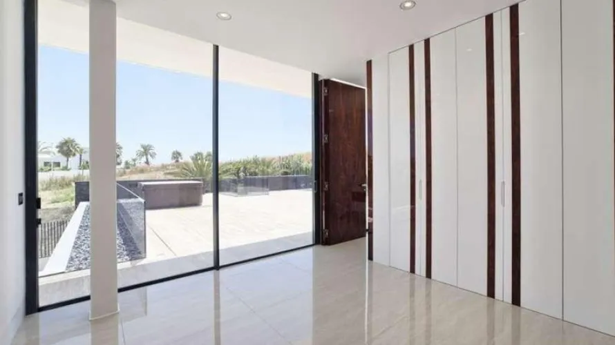 6 bedrooms villa for sale , Nueva Andalucia, Spain No. 30574 № 25