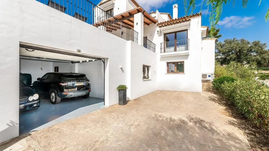 5 bedrooms villa for sale , Estepona, Spain No. 30632 № 16