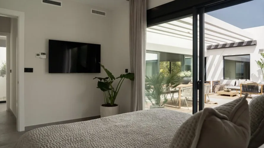 4 bedrooms villa for sale , Estepona, Spain No. 30631 № 14