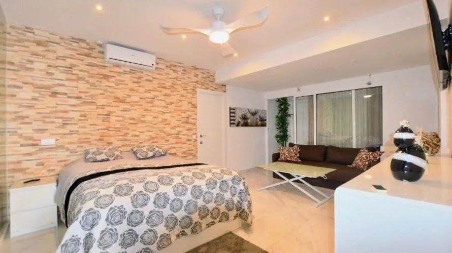 5 bedrooms villa for sale , San Miguel de Salinas, Spain No. 31109 № 3