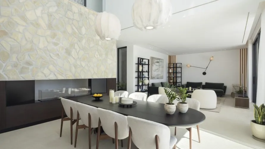 5 bedrooms house for sale , La Quinta, Spain No. 31059 № 2