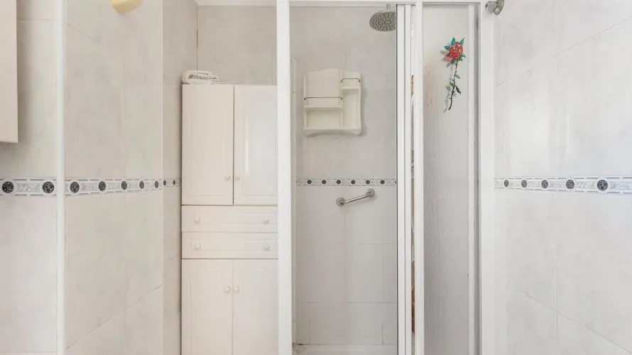 4 bedrooms bungalow for sale , Torrevieja, Spain No. 30684 № 20