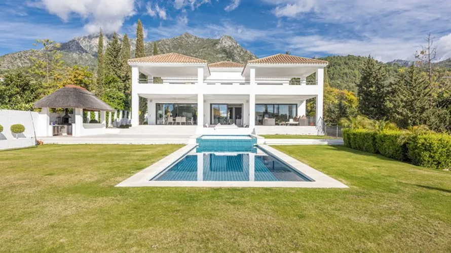 7 bedrooms villa for sale , Marbella, Spain No. 30606 № 12