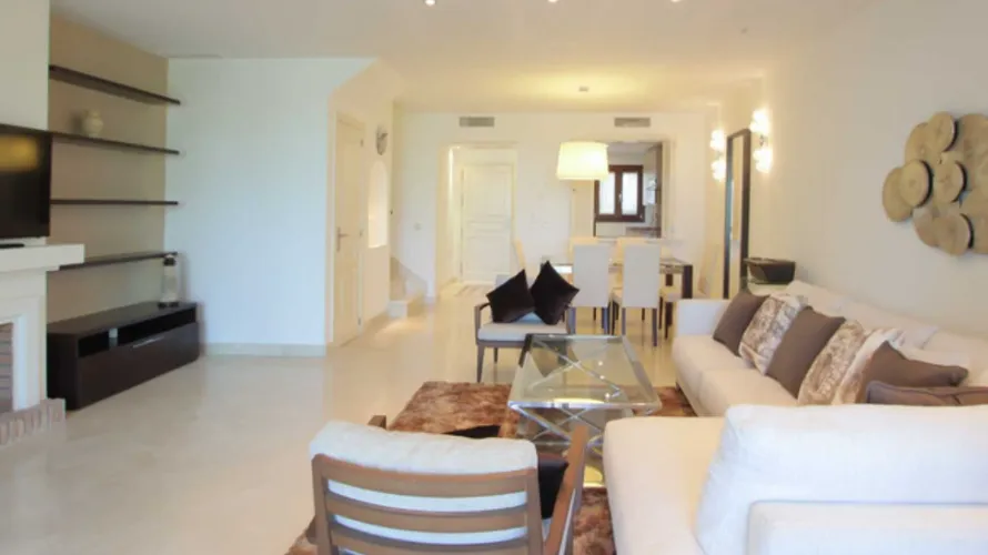 3 bedrooms townhouse for sale , Benahavis, Spain No. 31049 № 20