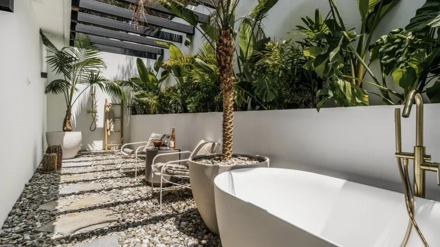 4 bedrooms villa for sale , Nueva Andalucia, Spain No. 30499