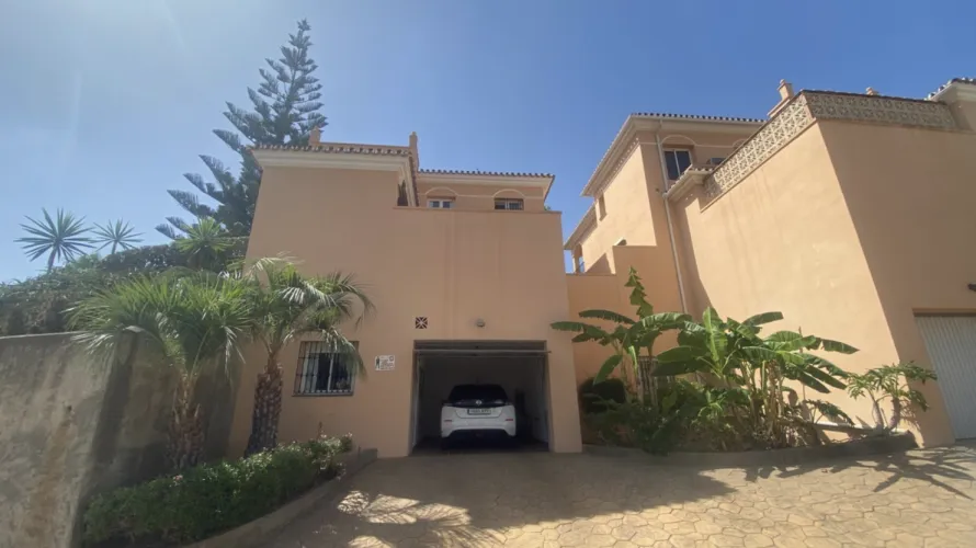5 bedrooms house for sale , Mijas Costa, Spain No. 31055 № 11