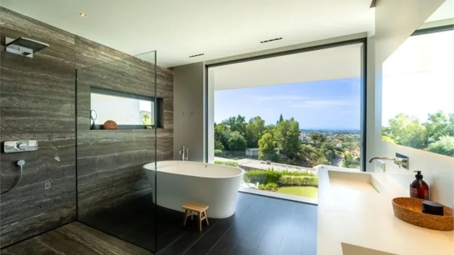 6 bedrooms villa for sale , La Quinta, Spain No. 30758 № 23