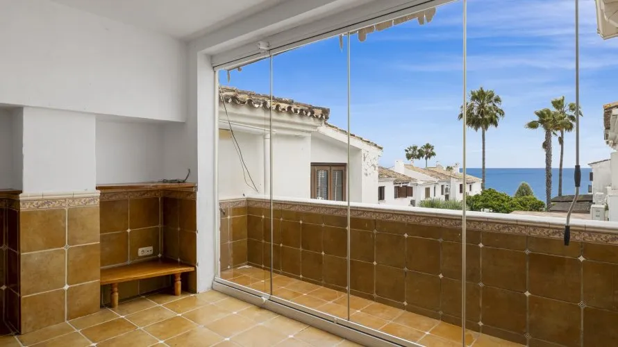 2 bedrooms townhouse for sale , Estepona, Spain No. 31047 № 3