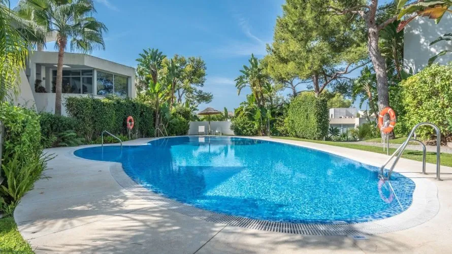 2 bedrooms townhouse for sale , Marbella, Spain No. 30735 № 8