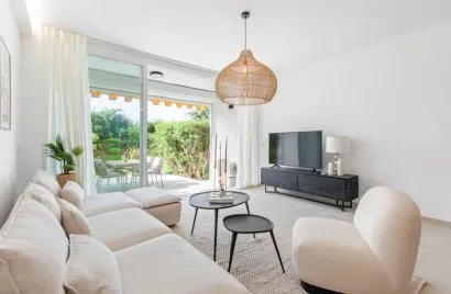 3 bedrooms townhouse for sale , Nueva Andalucia, Spain No. 31181