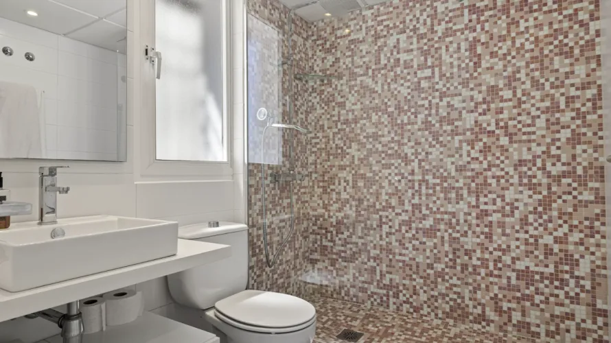 4 bedrooms townhouse for sale , Nueva Andalucia, Spain No. 30754 № 9