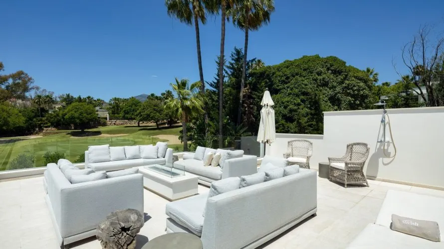 5 bedrooms villa for sale , Nueva Andalucia, Spain No. 30729 № 4