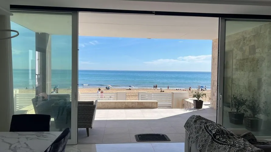 5 bedrooms villa for sale , La Mata, Spain No. 31202