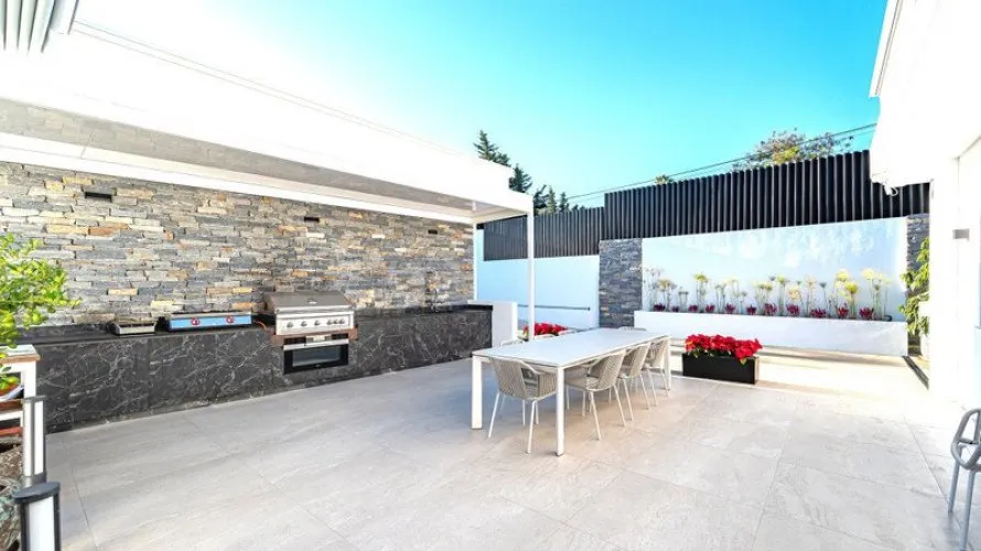 5 bedrooms villa for sale , Marbella, Spain No. 30641 № 24