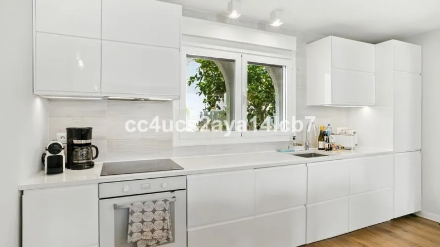 3 bedrooms townhouse for sale , Nueva Andalucia, Spain No. 31068 № 14