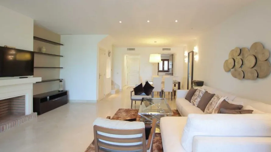 3 bedrooms townhouse for sale , Benahavis, Spain No. 31043 № 5