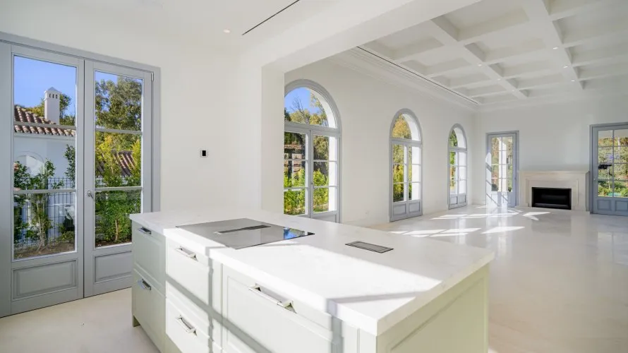 4 bedrooms villa for sale , Nueva Andalucia, Spain No. 30545 № 6