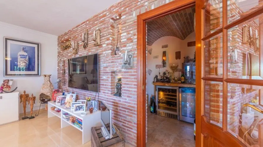 4 bedrooms villa for sale , Las Lagunas, Spain No. 30761 № 27