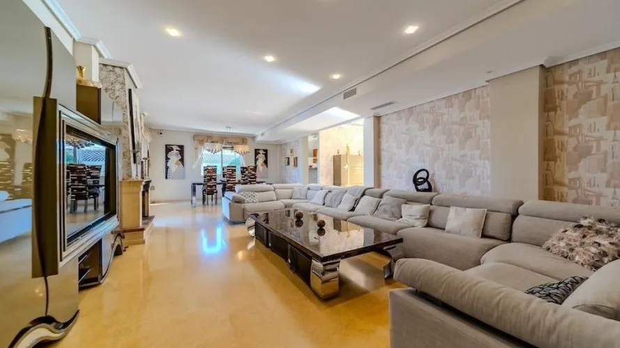 5 bedrooms villa for sale , Torrevieja, Spain No. 31021 № 2