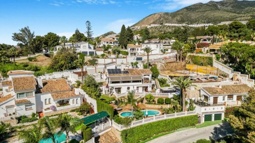 3 bedrooms villa for sale , Benalmadena, Spain No. 30605 № 2