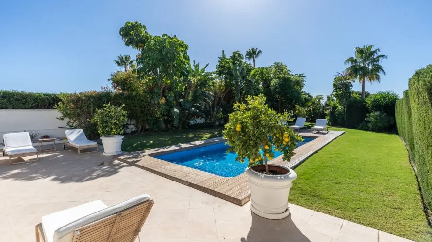 5 bedrooms house for sale , Marbella, Spain No. 30540 № 28