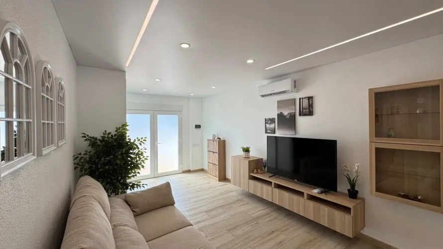 3 bedrooms house for sale , Torrevieja, Spain No. 31103 № 22