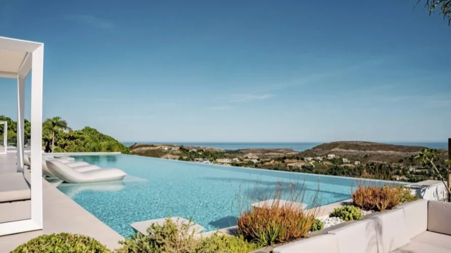 7 bedrooms villa for sale , Benahavis, Spain No. 30613 № 3