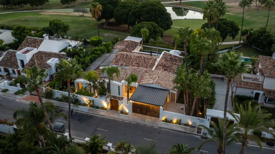 5 bedrooms house for sale , Nueva Andalucia, Spain No. 30726 № 15