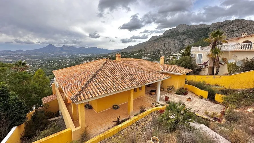 5 bedrooms villa for sale, Zona Altea Hills, Spain No. 31969 № 3