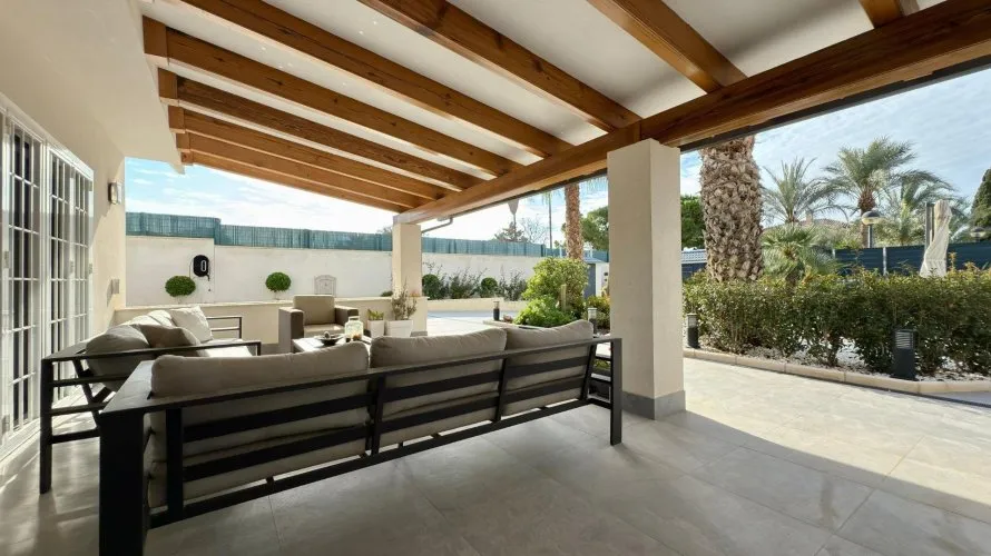5 bedrooms villa for sale, San Juan, Spain No. 32058 № 8