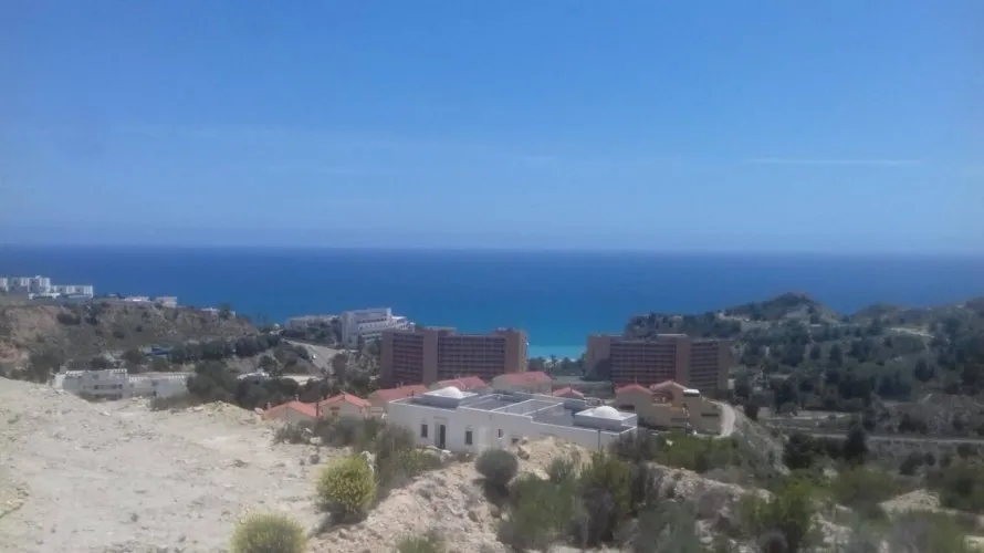 4 bedrooms villa for sale, Villajoyosa, Spain No. 31860