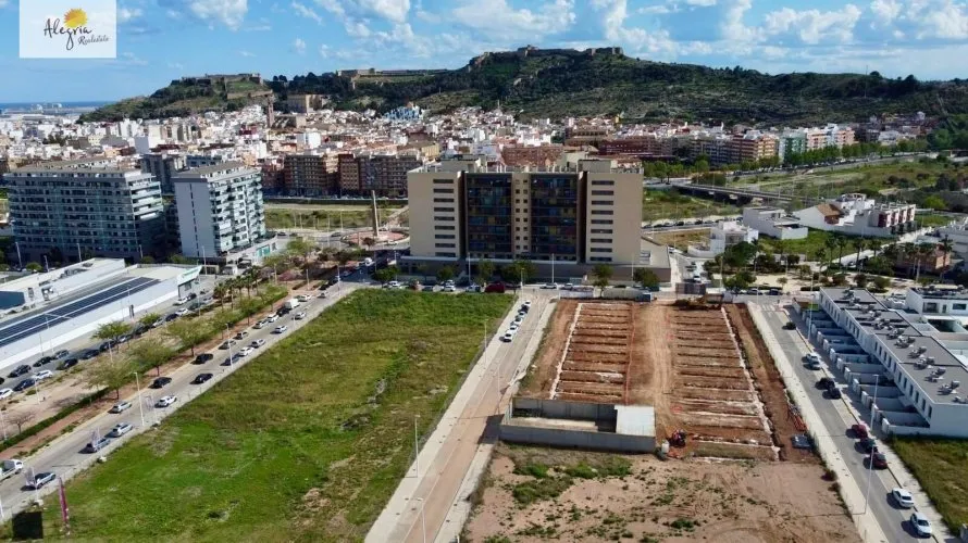 2 bedrooms house for sale , Sagunto, Spain No. 32000 № 4