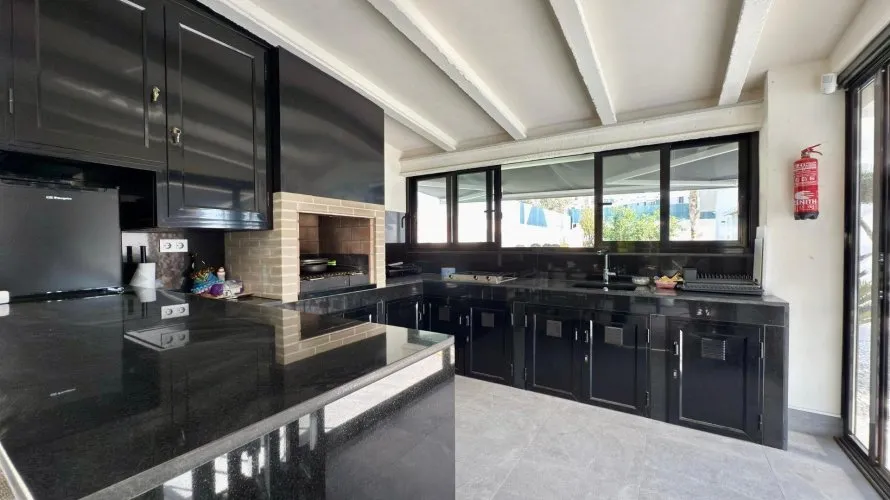5 bedrooms villa for sale, San Juan, Spain No. 32058 № 18