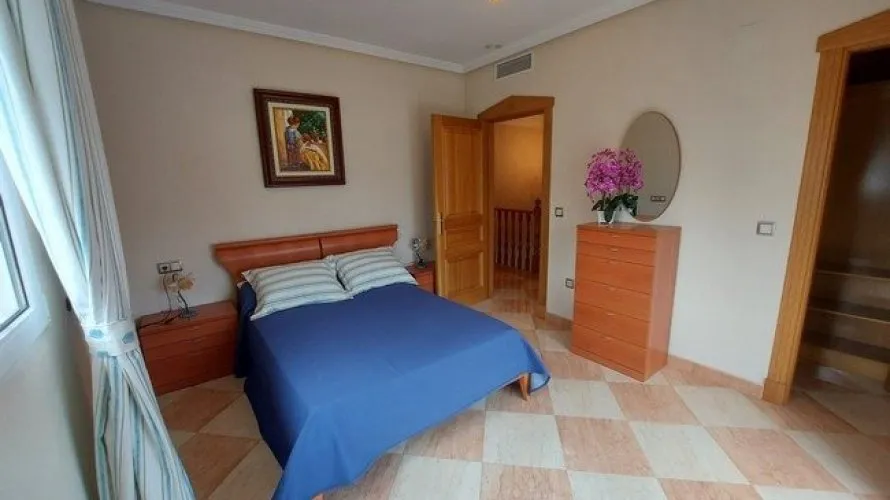 5 bedrooms villa for sale, La Veleta, Spain No. 31873 № 10