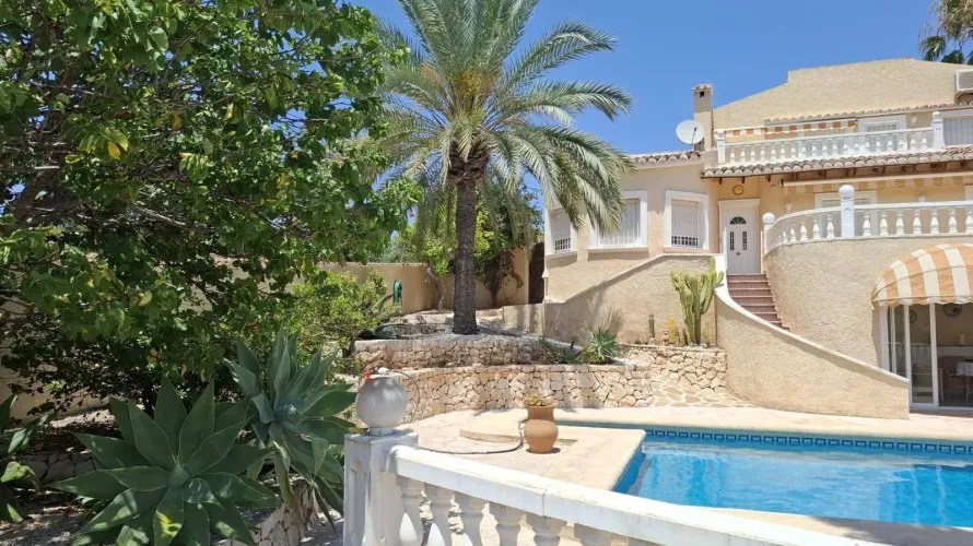 3 bedrooms house for sale , Benissa, Spain No. 32263