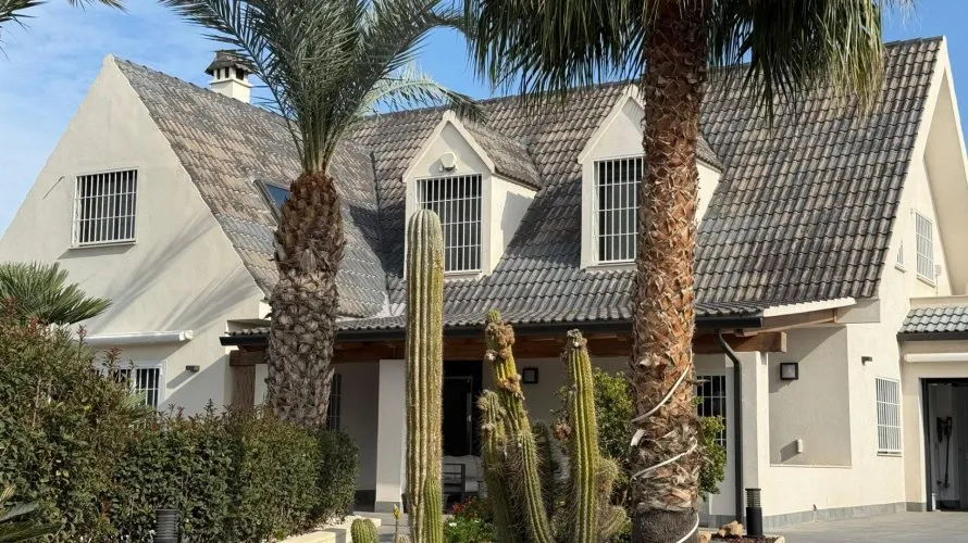 5 bedrooms villa for sale, San Juan, Spain No. 32058 № 11