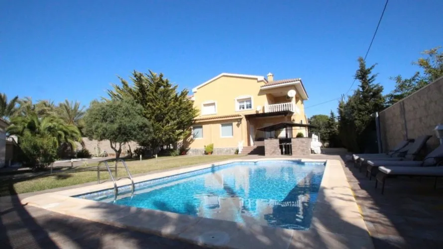 5 bedrooms villa for sale, Cabo Roig, Spain No. 32008 № 28