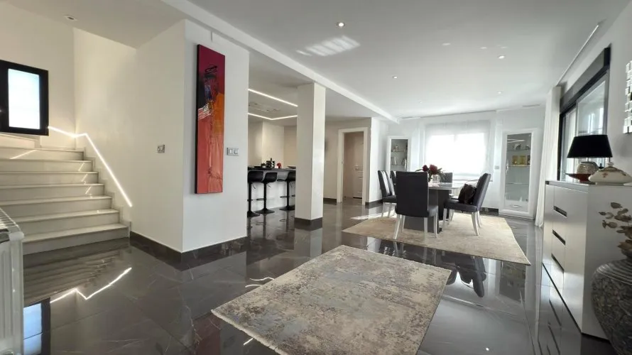5 bedrooms villa for sale, San Juan, Spain No. 32058 № 2