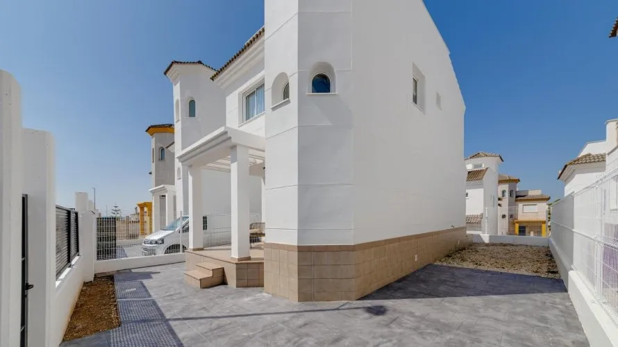3 bedrooms villa for sale, San Fulgencio, Spain No. 31950 № 28