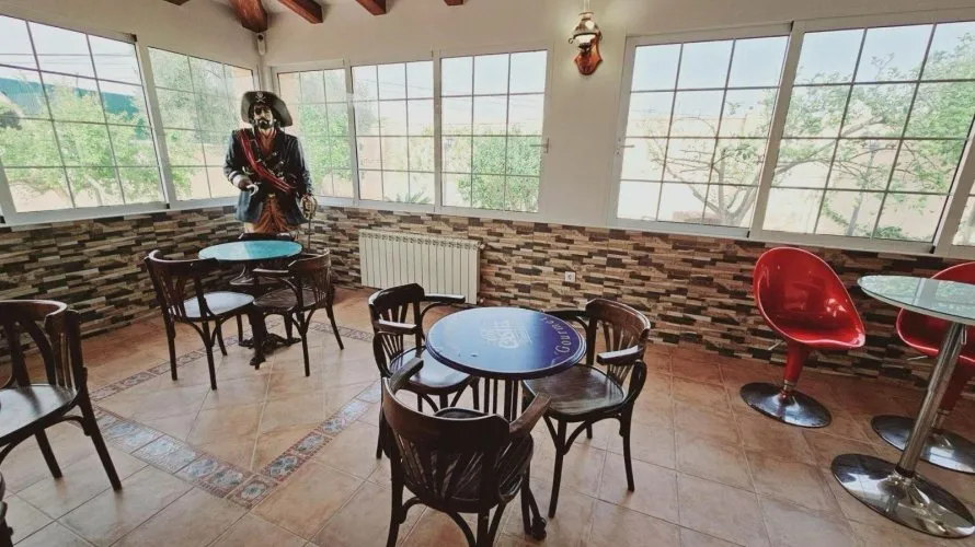 5 bedrooms villa for sale, Torrevieja, Spain No. 32081 № 1