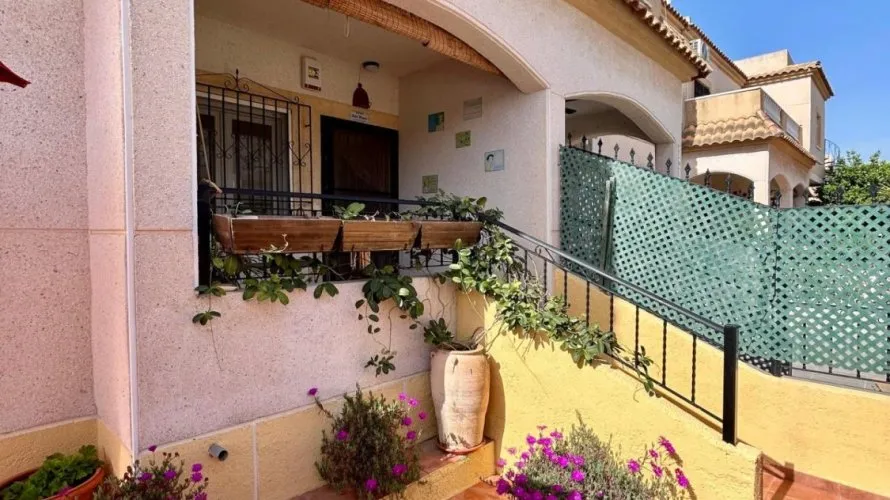 2 bedrooms bungalow for sale , Torrevieja, Spain No. 32284 № 4