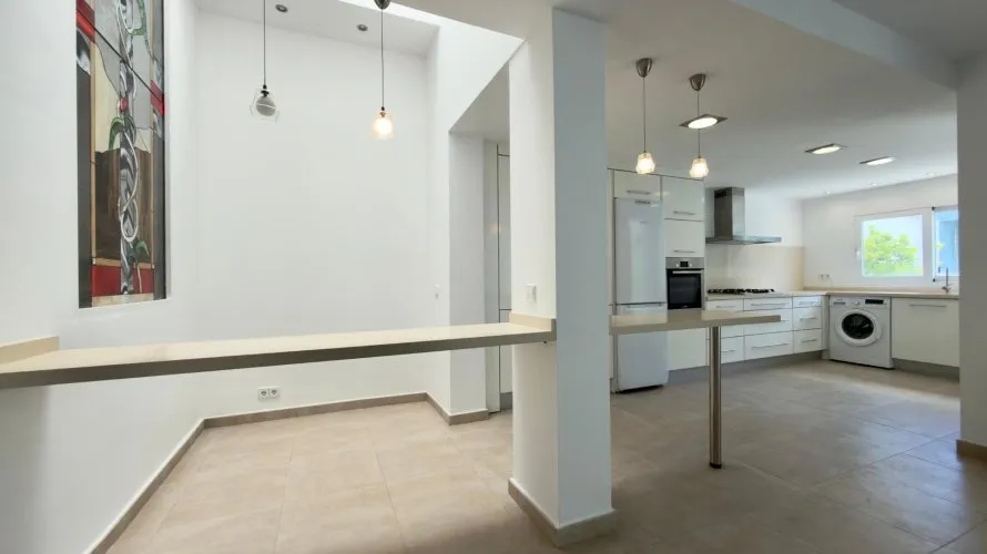 4 bedrooms house for sale , Albir, Spain No. 32299 № 8