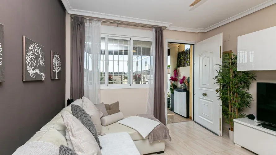 75m² house for sale , La Zenia, Spain No. 32272 № 7