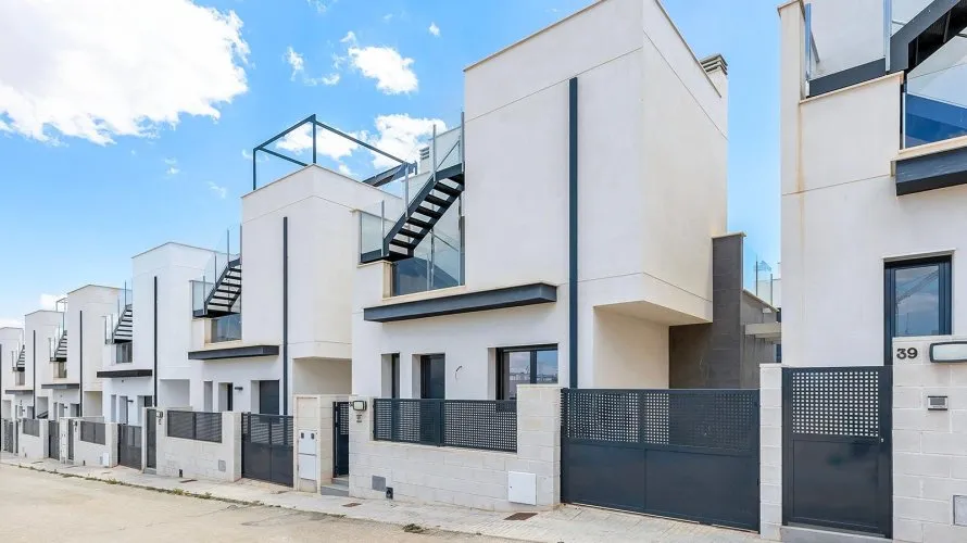 3 bedrooms villa for sale, La Florida, Spain No. 32276 № 14