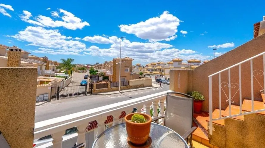 2 bedrooms house for sale , Torrevieja, Spain No. 32293 № 14